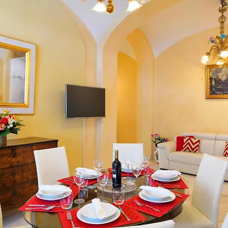 La Di Elena Appartement *